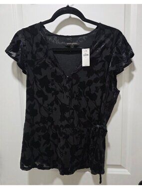 Banana Republic Black Velvet Floral Wrap Top With Flutter Sleeves Size M